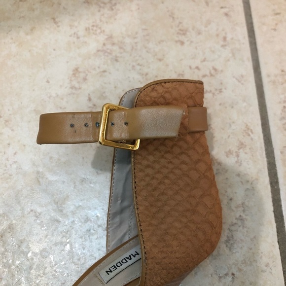 Steve Madden Tan Stepout Peep Toe Heels Size 8.5 - Picture 8 of 11